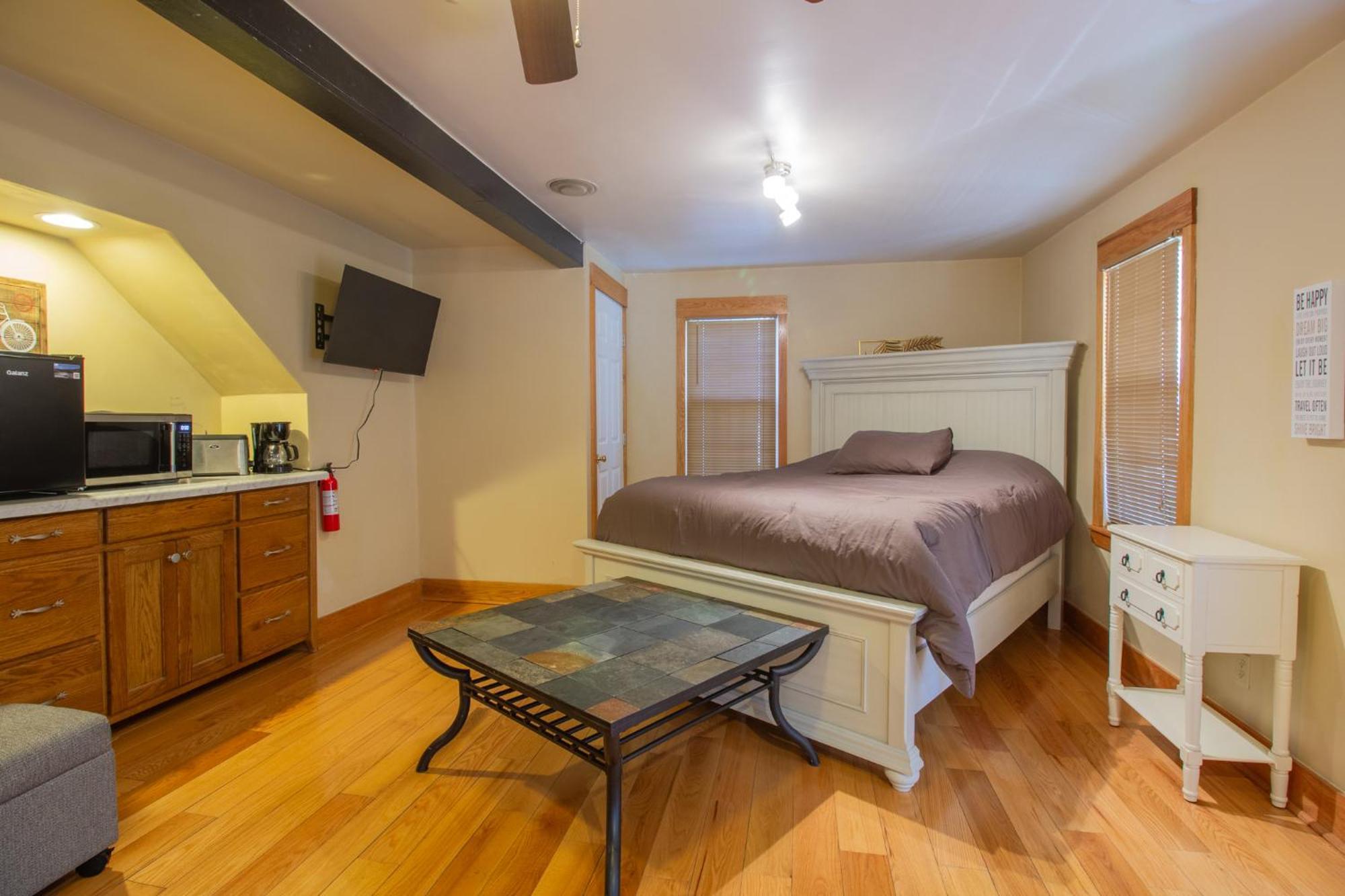 Stay In Ohiopyle In Town By The Gap Trail エクステリア 写真